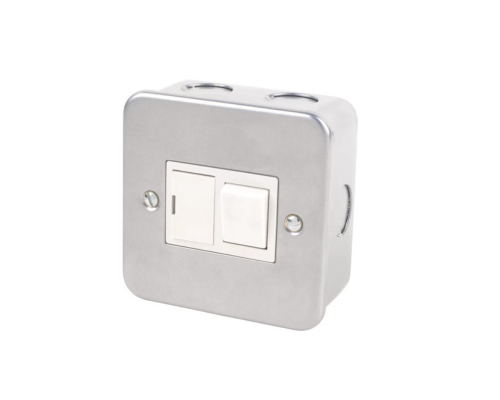 13A SWITCHED METAL CLAD FUSED SPUR & FLEX OUTLET WITH WHITE INSERTS