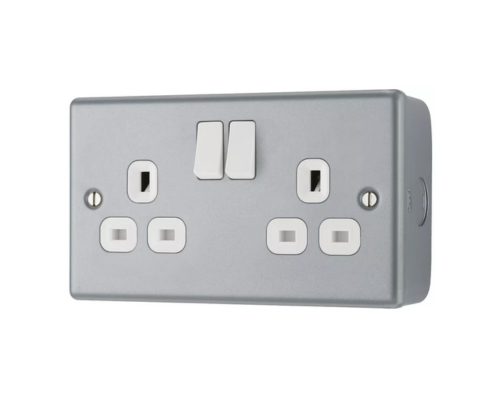 13A 2-GANG SP SWITCHED METAL CLAD SOCKET WITH WHITE INSERTS