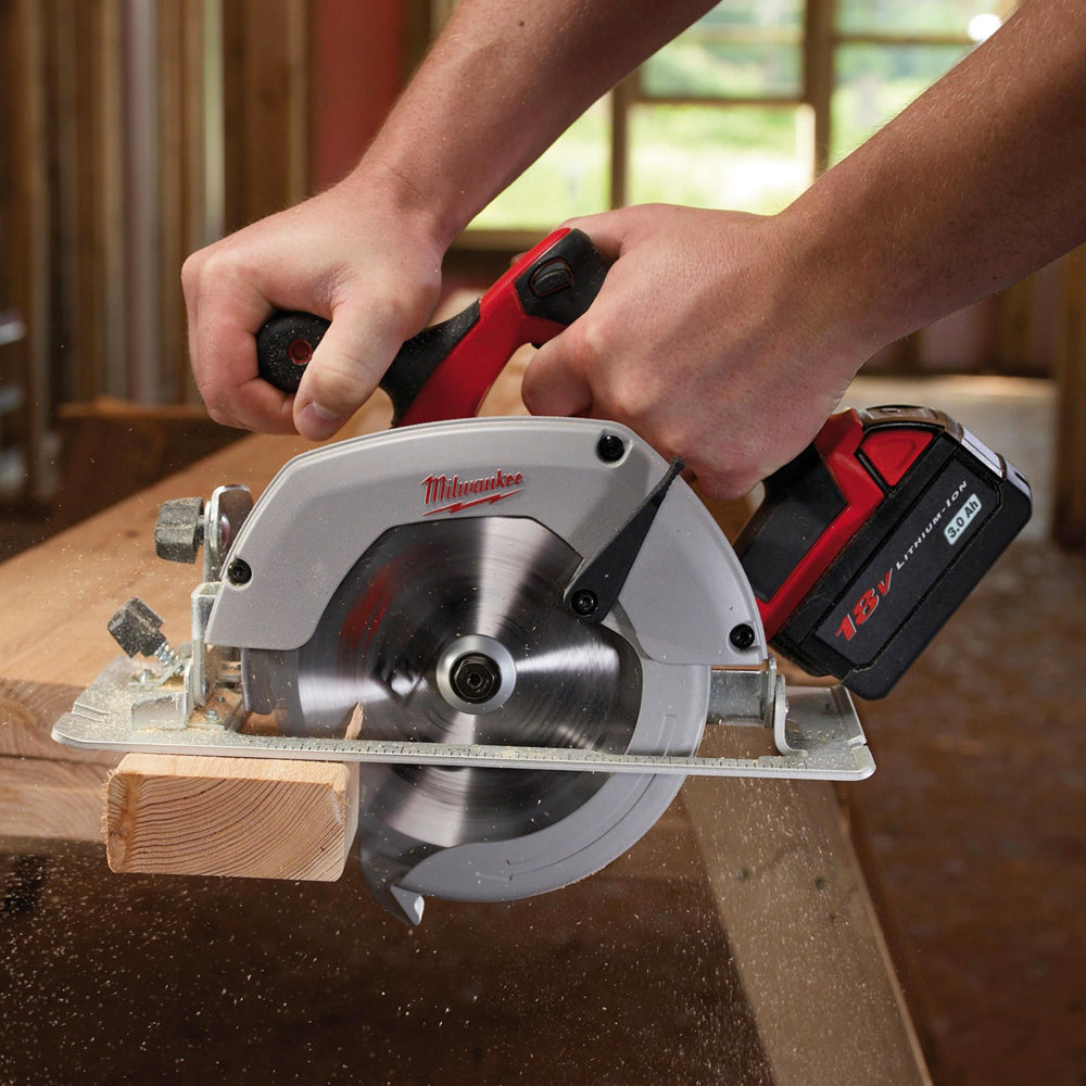 Milwaukee HD18CS-0 18V 165mm Circular Saw with 1 x 5.0Ah Battery