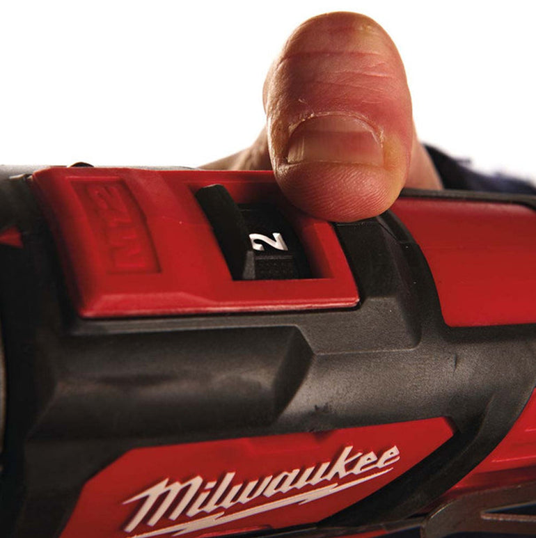 Milwaukee M12BPD-202C 12V Combi Drill with 2 x 2.0Ah Batteries Charger & Case 4933443889