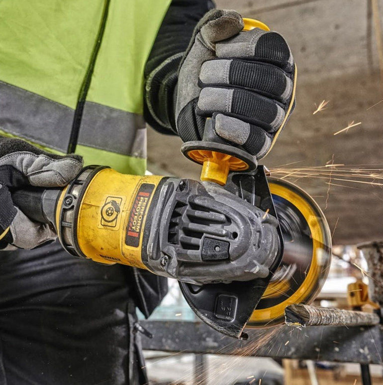 Dewalt DCG418T2-GB 54V XR Flexvolt Brushless 125mm Angle Grinder with 2 x 6.0Ah Batteries Charger & Case