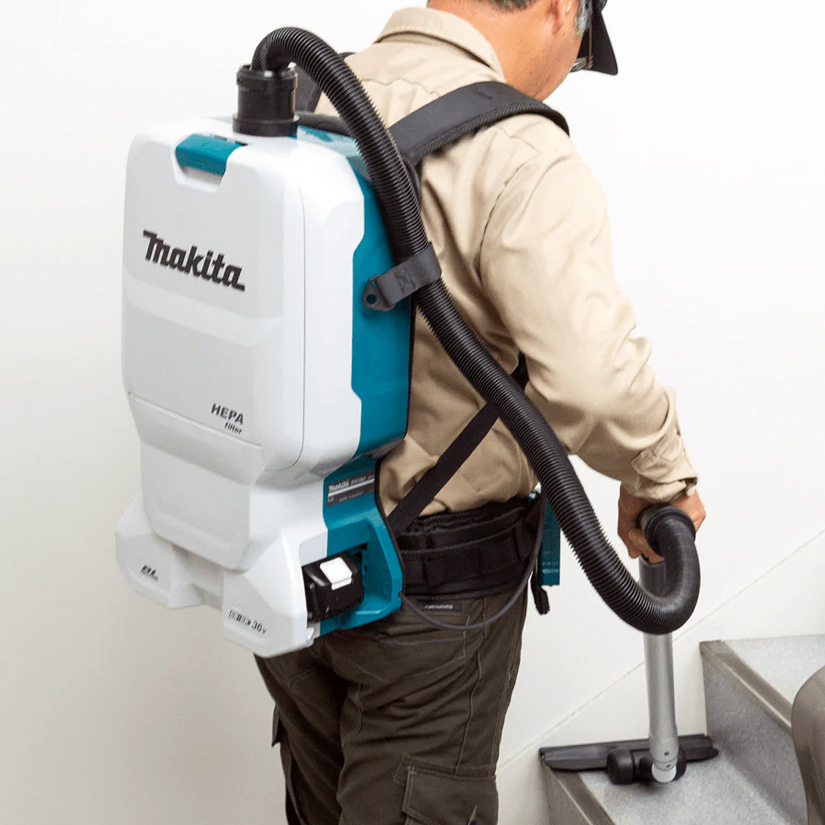 Makita DVC660Z 36V Brushless Backpack Vacuum Cleaner Body Only