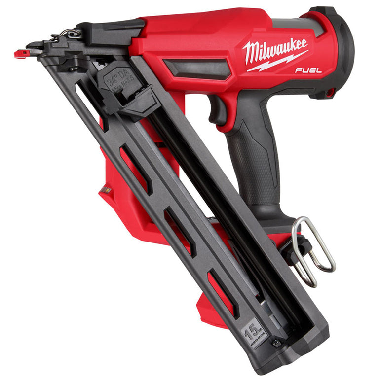 Milwaukee M18FN15GA-0 18V Brushless Angled Finish Nailer 15Ga with 1 x 5.5Ah Battery & Charger