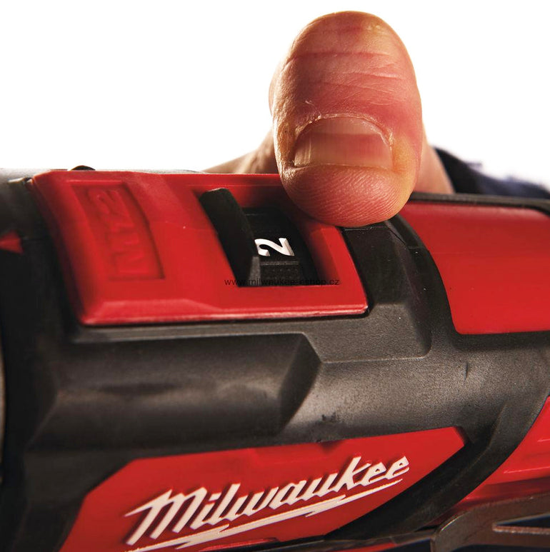 Milwaukee M12BPD-0 12V Combi Hammer Drill with 1 x 2.0Ah Battery & Charger