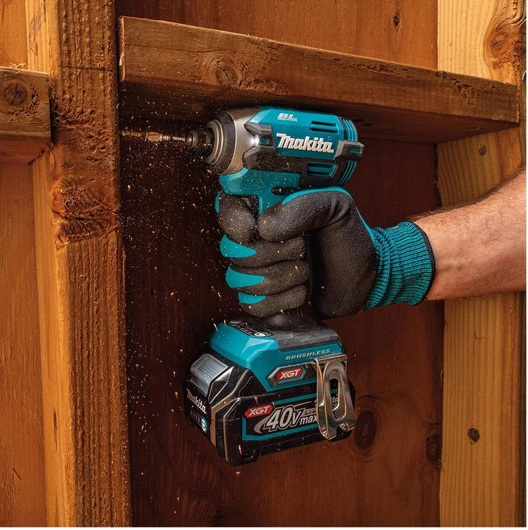 Makita TD003GZ 40V Brushless Impact Driver With 1 x 2.5Ah Battery Charger & Bag