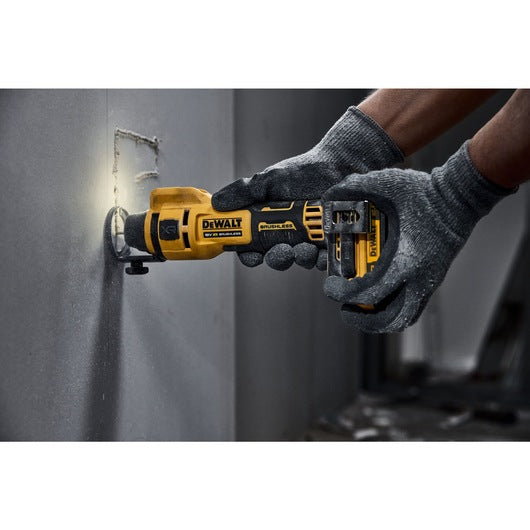 DeWalt DCE555N-XJ 18V XR Brushless Drywall Cut Out Tool Body Only