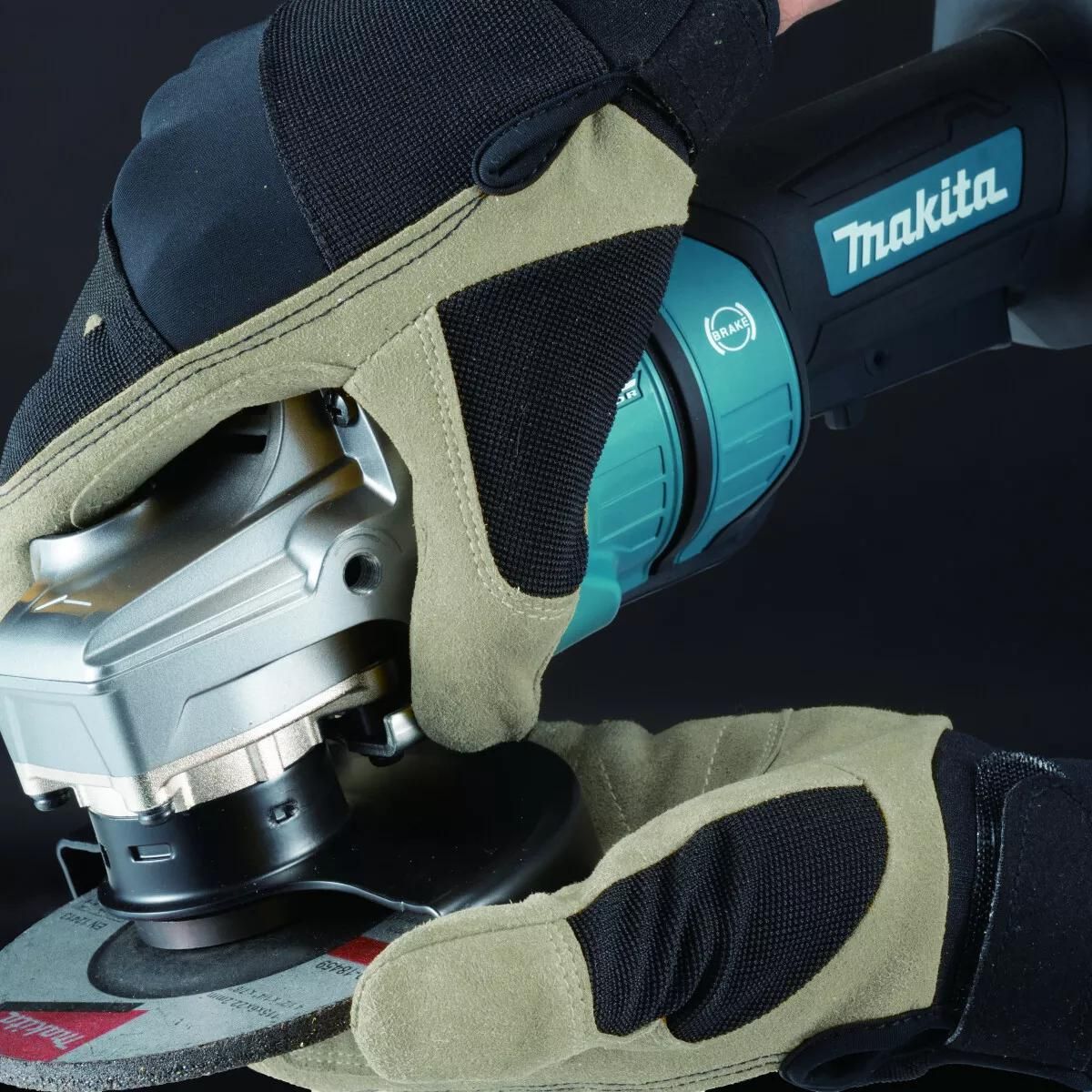 Makita GA050GZ01 40Vmax XGT Brushless 125mm/5" Angle Grinder Body Only with Case