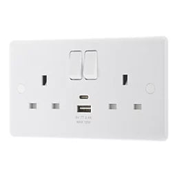 LAP 13A 2-GANG SP SWITCHED SOCKET + 2.4A 12W 2-OUTLET TYPE A & C USB CHARGER WHITE WITH WHITE INSERTS (242PN)