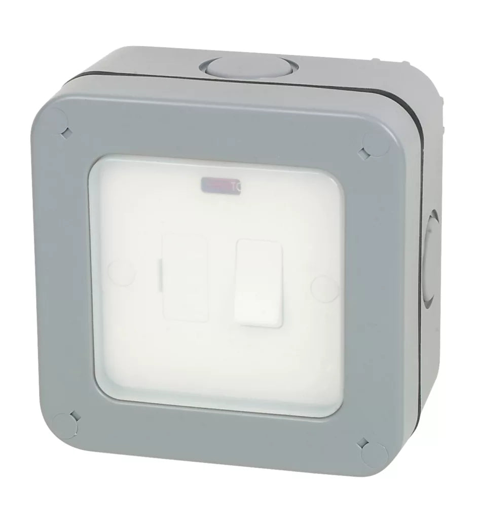 BRITISH GENERAL IP66 13A WEATHERPROOF OUTDOOR SWITCHED FUSED SPUR & FLEX OUTLET WITH NEON