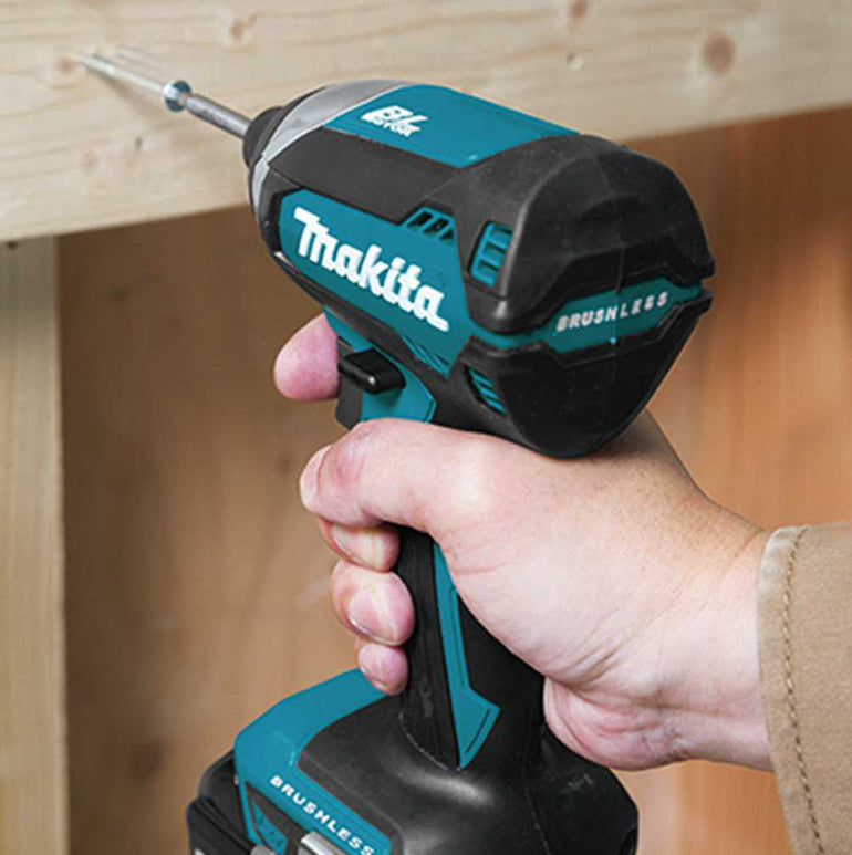 Makita DTD153Z 18V Brushless Impact Driver with 1 x 5.0Ah Battery Charger & Bag