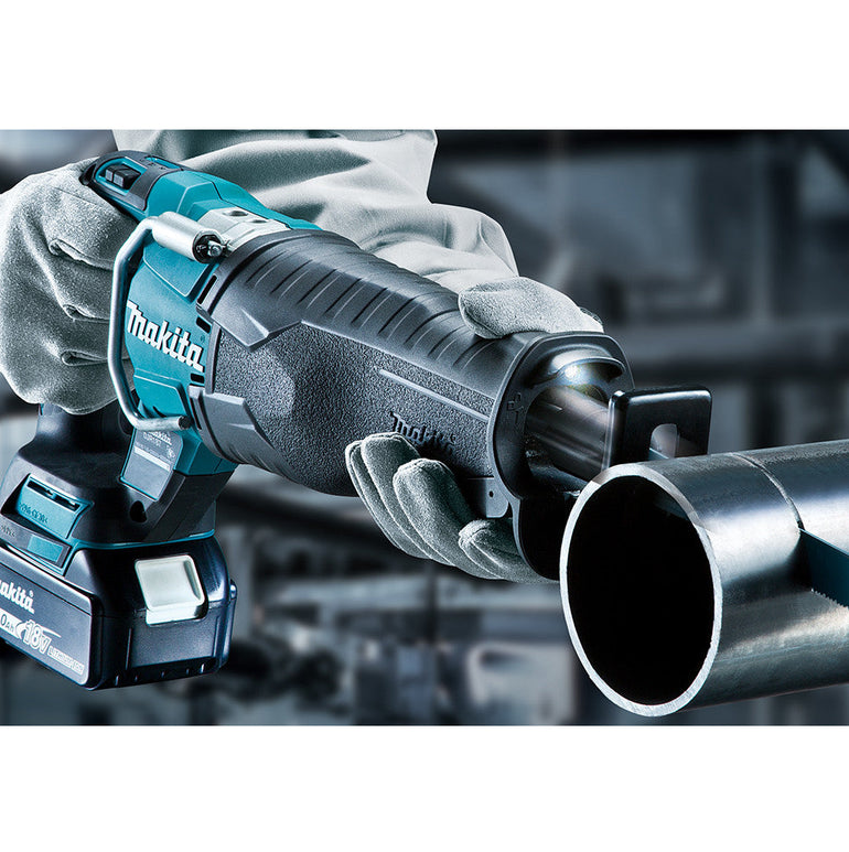 Makita DJR187Z 18V LXT Brushless Reciprocating Saw With 1 x 5.0Ah Battery Charger