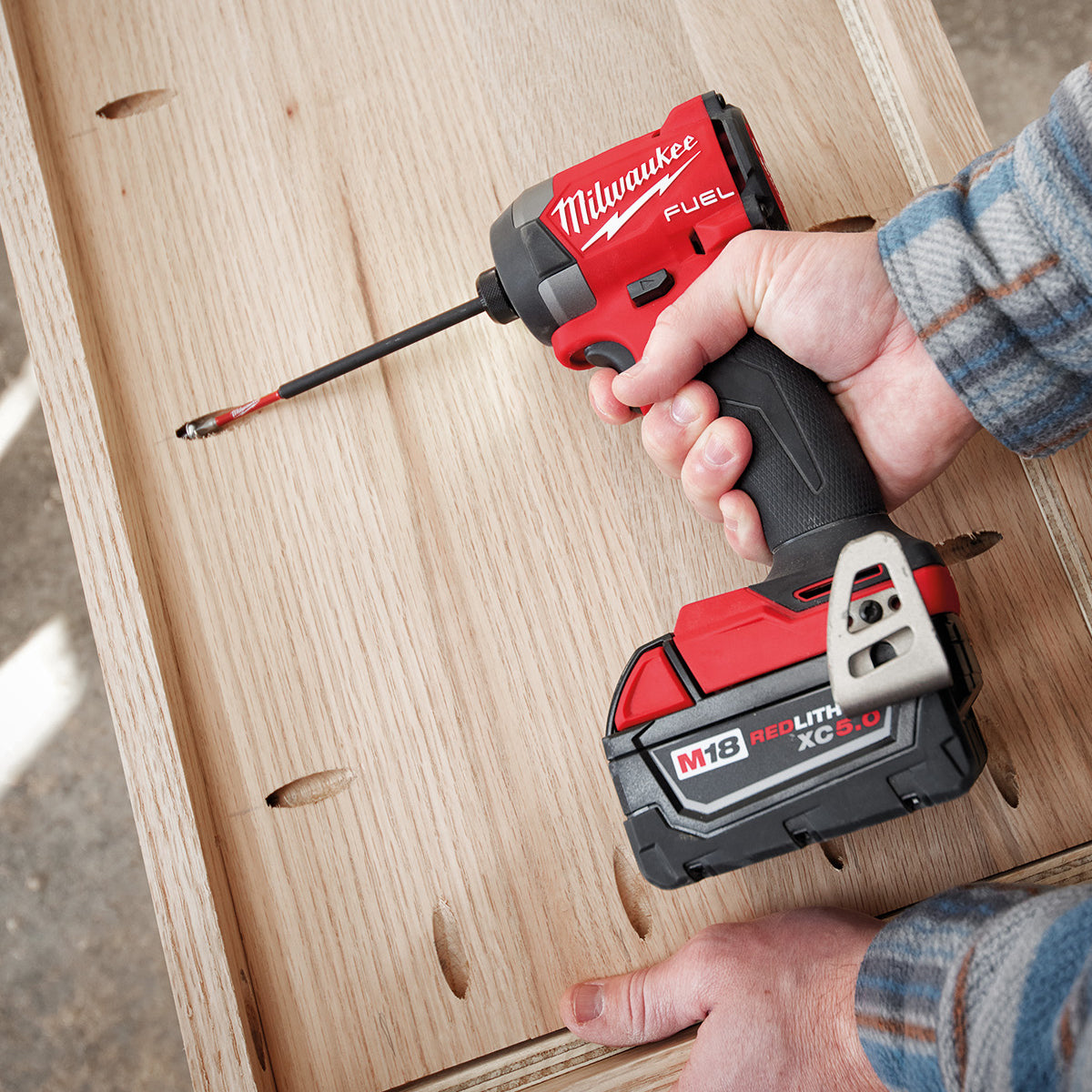 Milwaukee M18FID3-0 18V Fuel 1/4" Impact Driver with 1 x 5.0Ah Battery