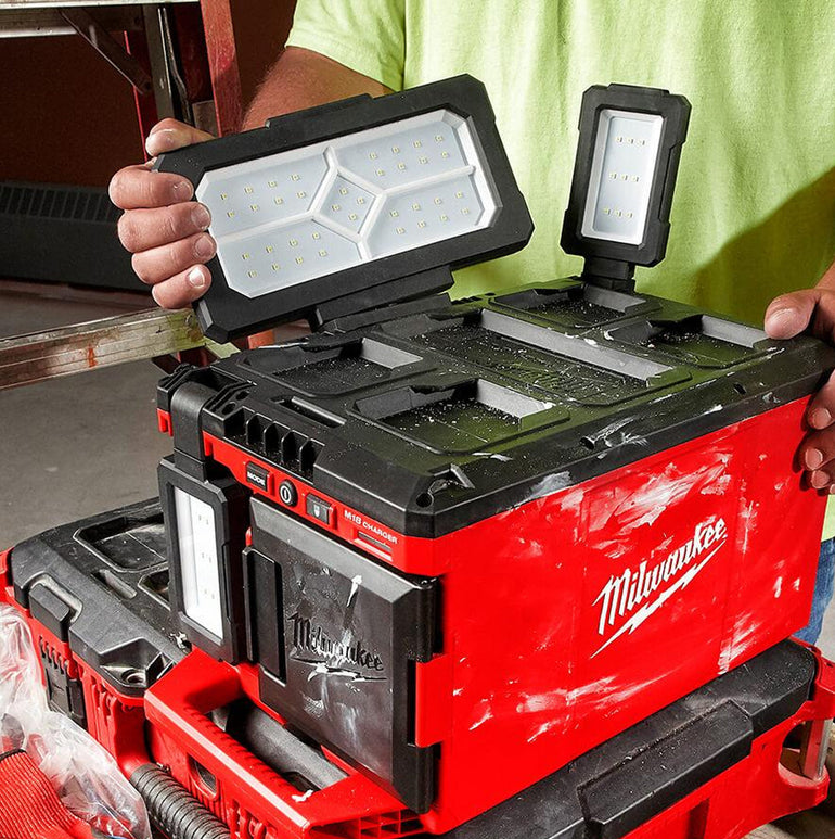 Milwaukee M18POALC-0 18V Packout Area Light & Charger with 2 x 5.0Ah Battery