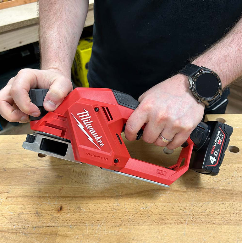 Milwaukee M12BLP-0X 12V Brushless 56mm Planer HD Box with 1 x 2.0Ah Battery & Charger