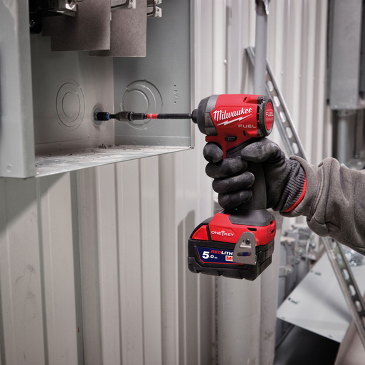 Milwaukee M18ONEID3-0 18V Fuel One-Key Brushless Impact Driver with 1 x 5.0Ah Battery & Charger