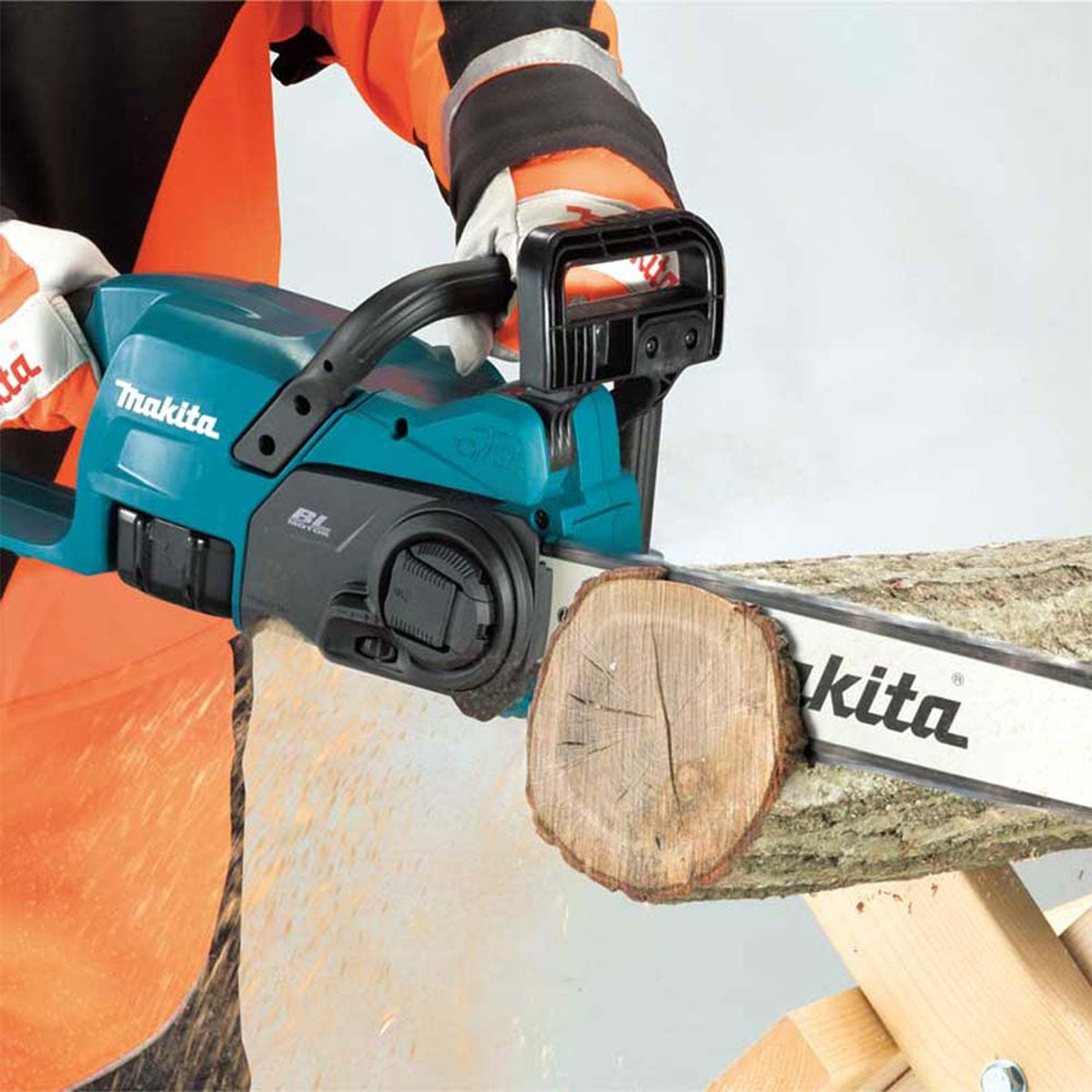 Makita DUC357Z 18V LXT Brushless 350mm Chainsaw Body Only