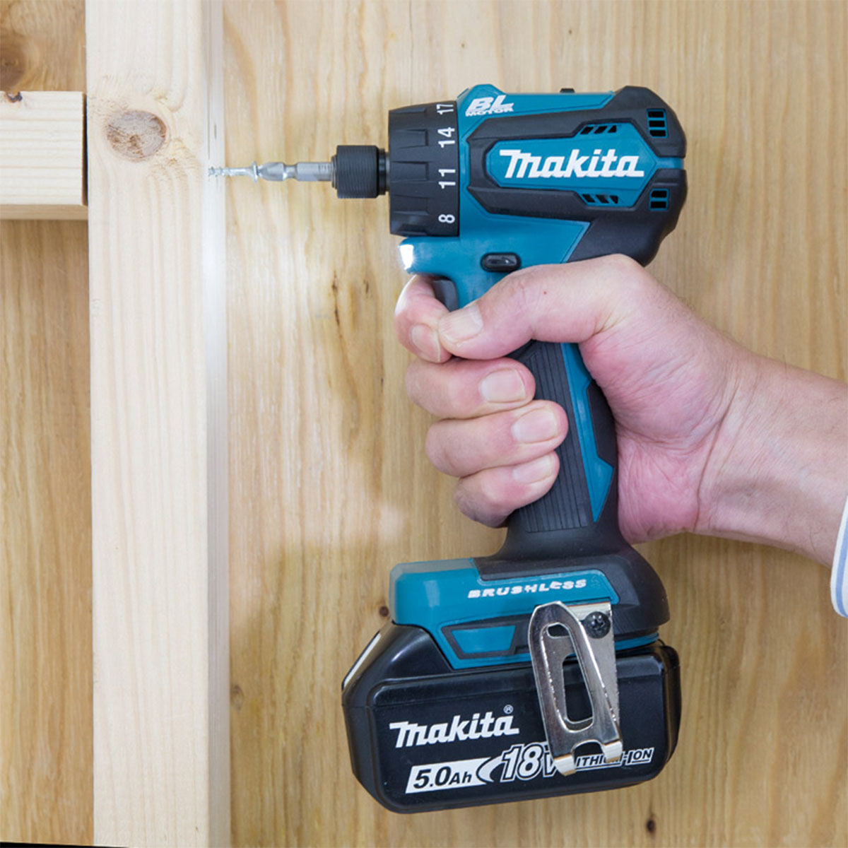 Makita DDF083Z 18V Brushless 1/4" Drill Driver with 1 x 5.0Ah Battery Charger & Bag