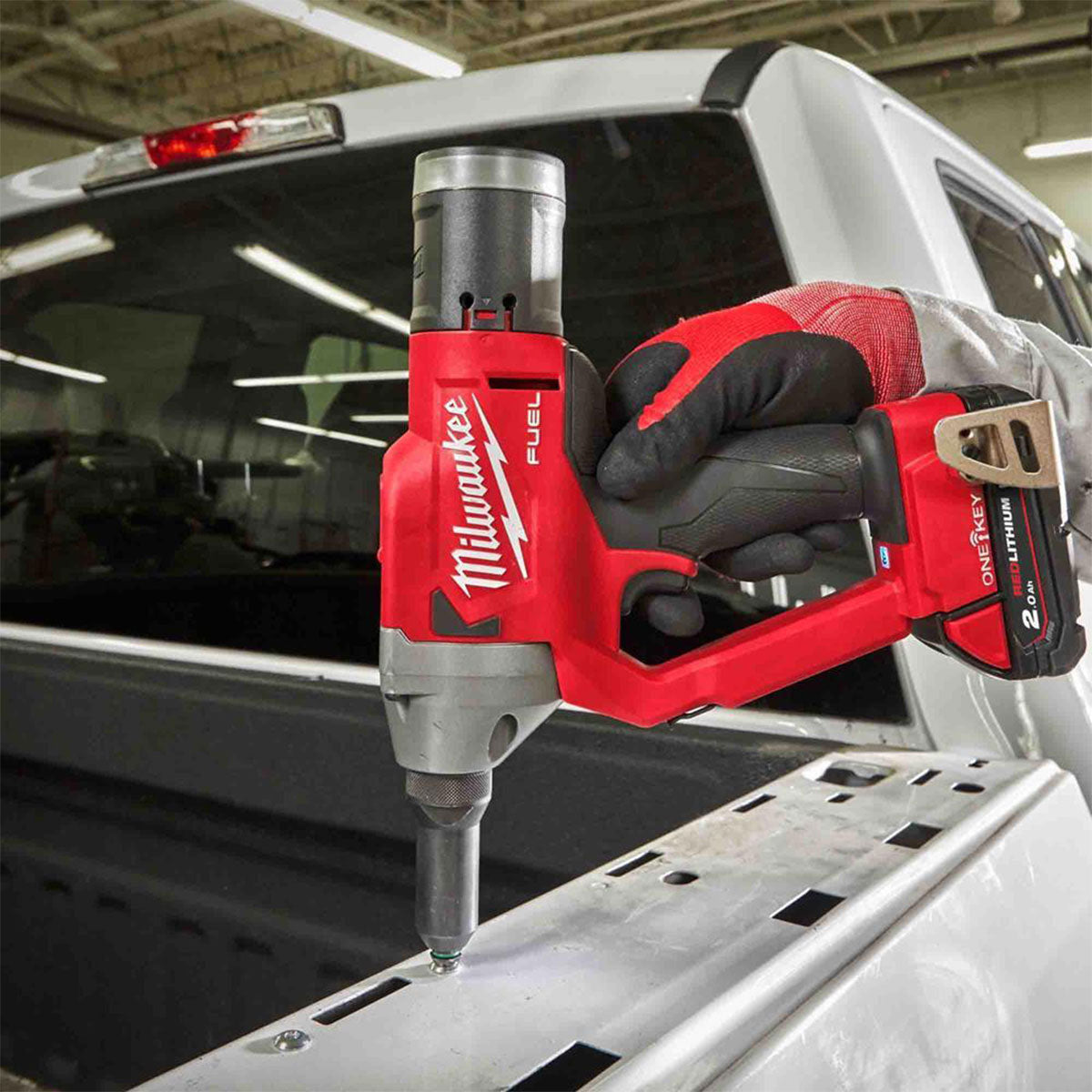 Milwaukee M18ONEFPRT-0X 18V FUEL ONE-KEY Brushless Rivet Gun Body Only with Case 4933478601