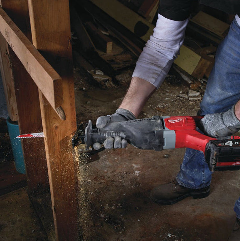 Milwaukee M18BSX-0 18V Heavy Duty Sawzall Reciprocating Saw with 1 x 5.5Ah Battery & Charger