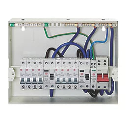 WYLEX 16-MODULE 9-WAY POPULATED HIGH INTEGRITY DUAL RCD CONSUMER UNIT WITH SPD (472VF)
