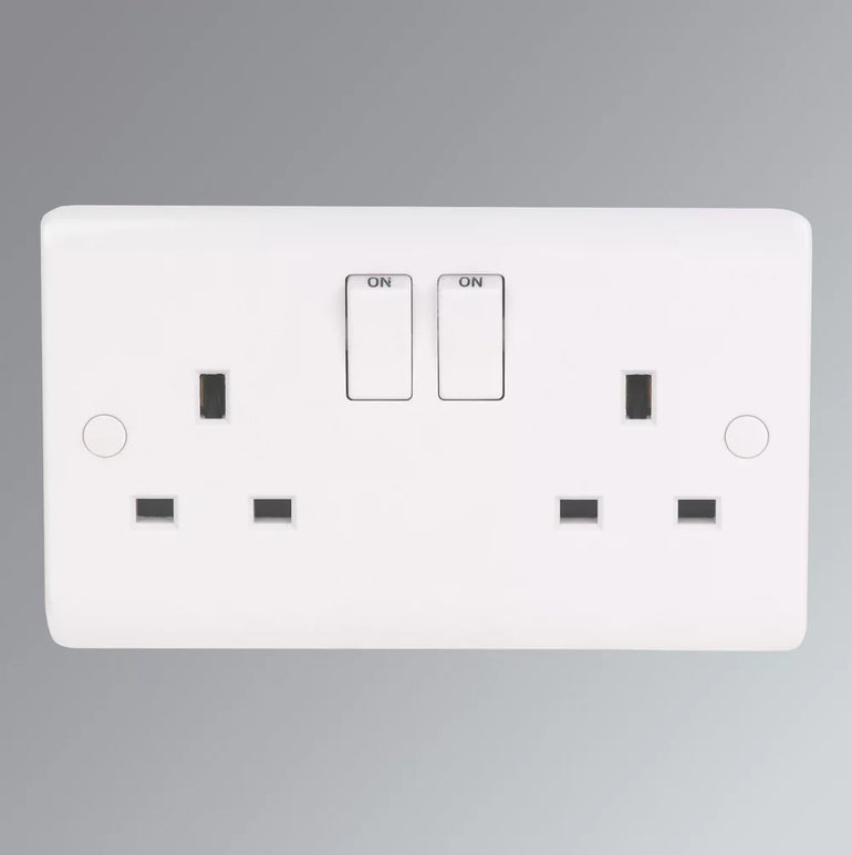 LAP 13A 2-GANG DP SWITCHED PLUG SOCKET WHITE 5 PACK (49620)