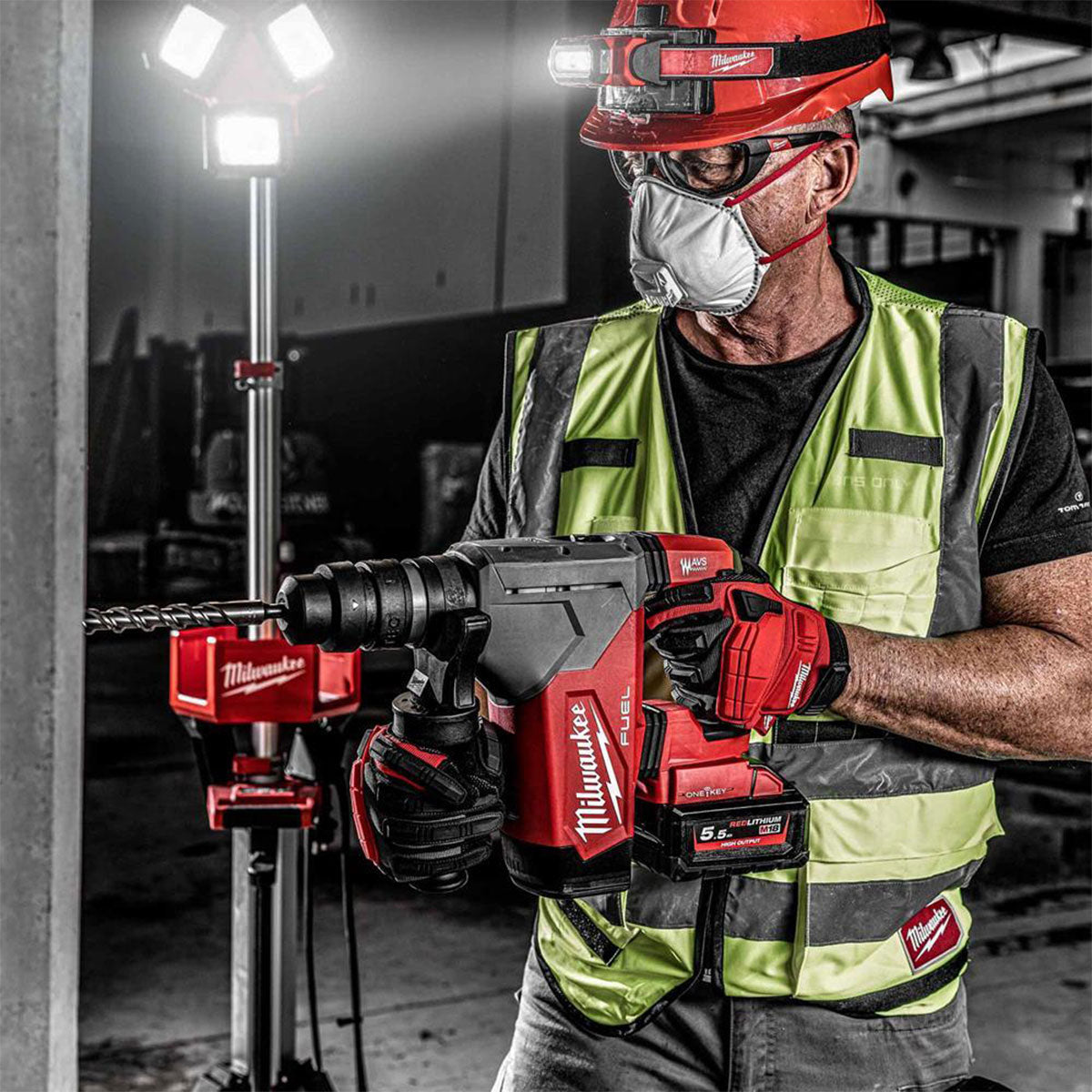 Milwaukee 18V M18ONEFHPX-0X Fuel Brushless SDS Plus Hammer Drill with 5 Piece Drill Bit Set