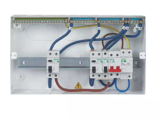 SCHNEIDER ELECTRIC EASY9 COMPACT 18-MODULE 9-WAY PART-POPULATED HIGH INTEGRITY DUAL RCD CONSUMER UNIT WITH SPD (668JE)