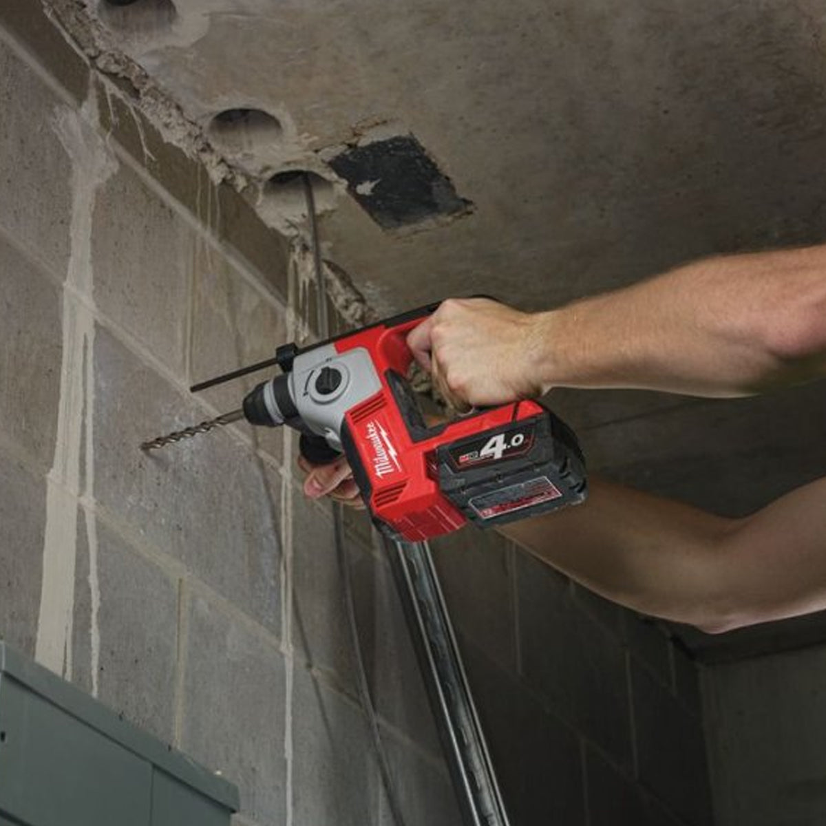 Milwaukee M18BH-0 18V SDS 2 Mode Hammer Drill with 1 x 5.0Ah Battery