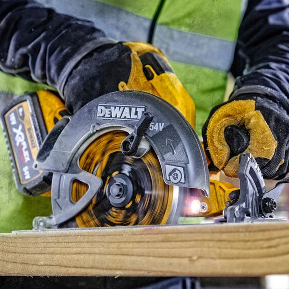 Dewalt DCS578N 54V XR FlexVolt Brushless 190mm Circular Saw with 1 x 9.0Ah Battery