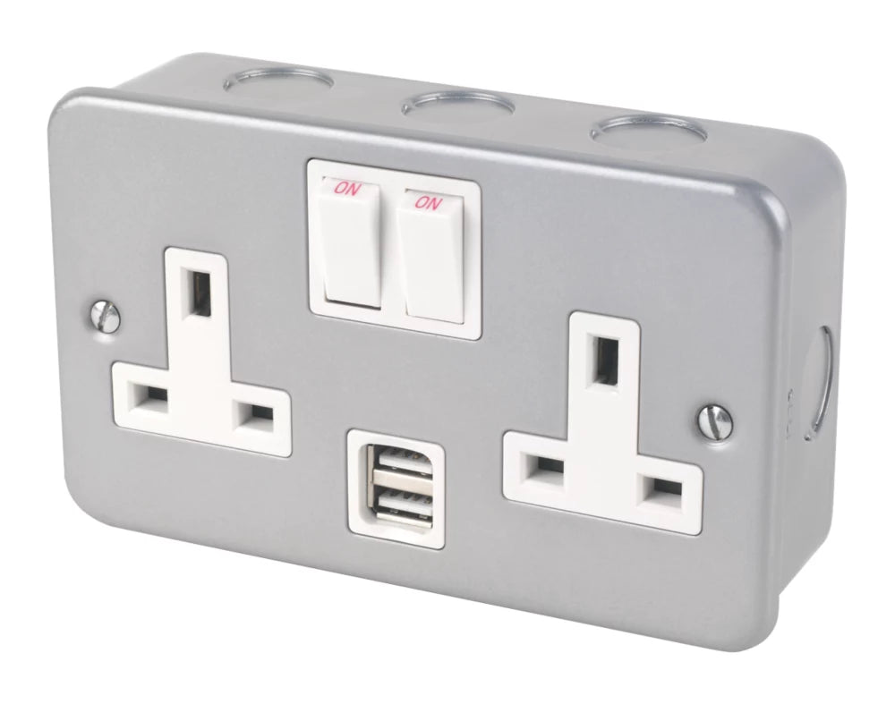 13A 2-GANG DP SWITCHED METAL CLAD SOCKET + 2.1A 10.2W 2-OUTLET TYPE A USB CHARGER WITH WHITE INSERTS