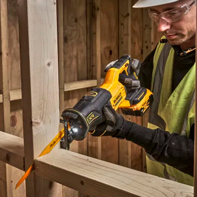 Dewalt DCS382N 18V XR Brushless Reciprocating Saw Body Only