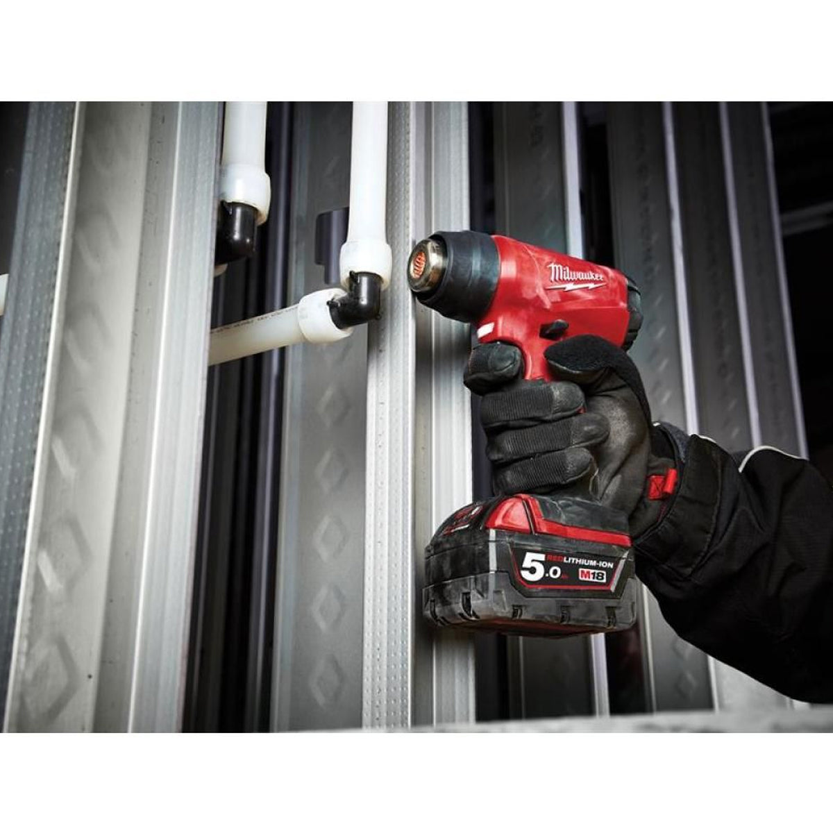 Milwaukee M18BHG-0 18V Cordless Compact Heat Gun with 1 x 5.0Ah Battery & Fast Charger